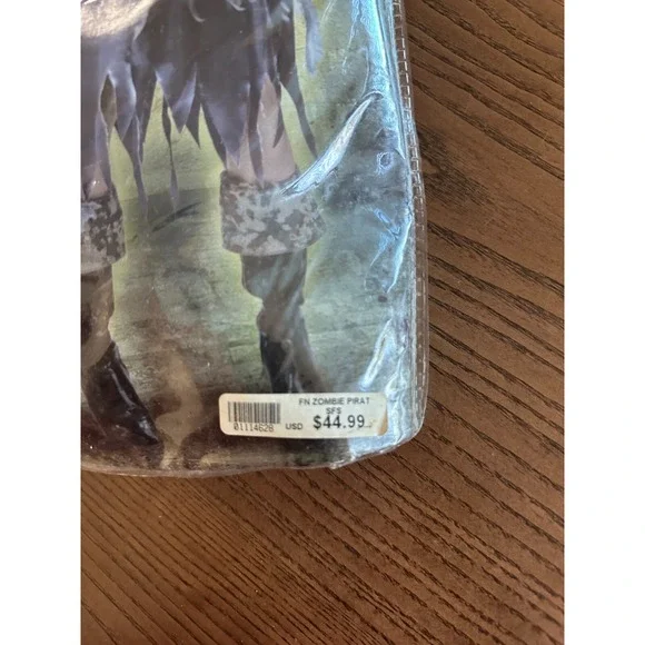 Spirit Halloween Pirate Zombie Womans Costume‎ Adult One Size Fits Most NWT - Picture 3 of 5